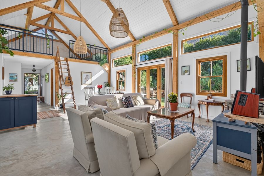Open-plan cottage living room